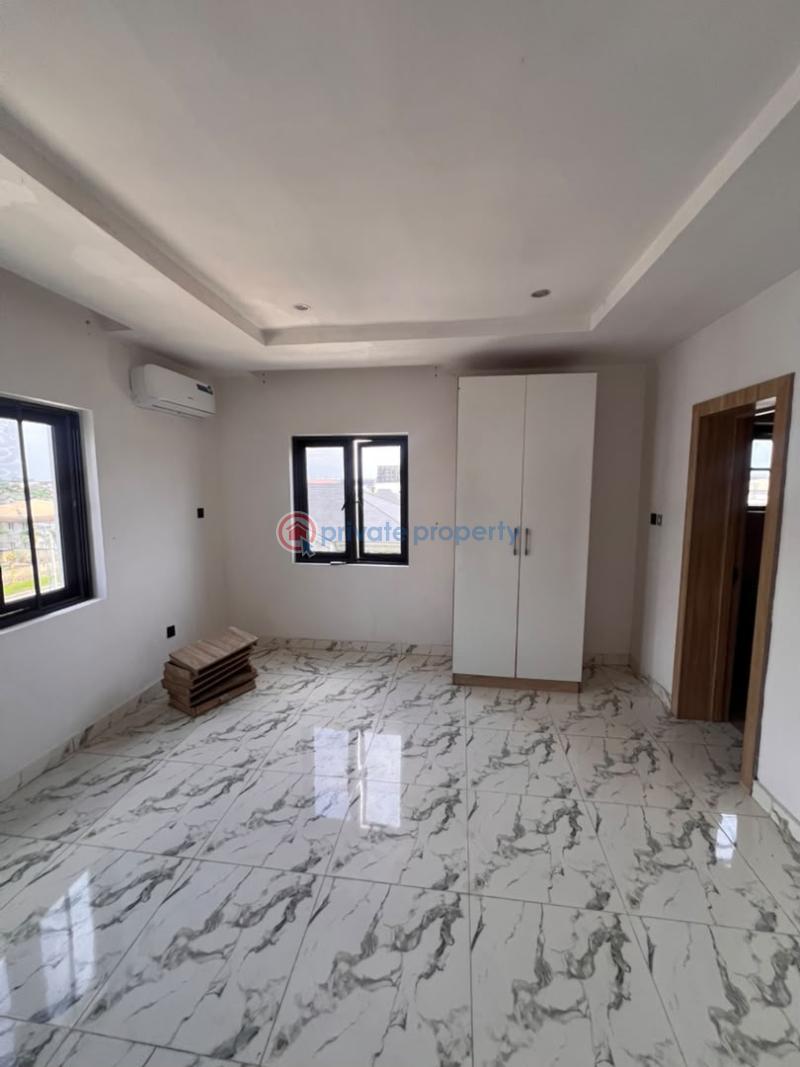 4 bedroom House For Rent Lekki Phase 1 Lagos - 7