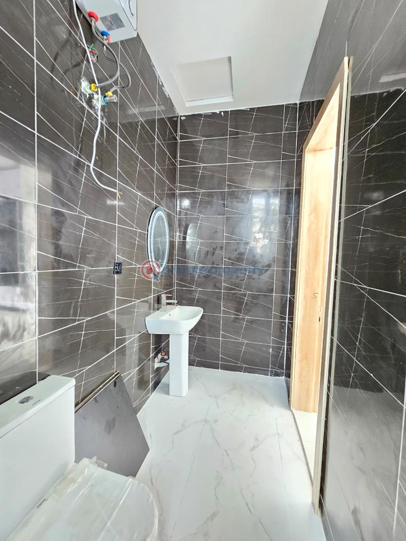 4 bedroom Terraced Duplex For Sale Ikota Lekki Lagos - 3