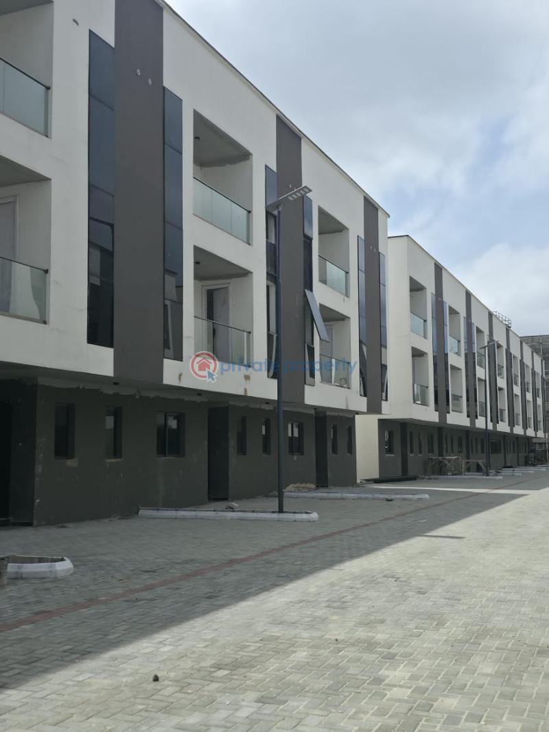4 bedroom Terraced Duplex For Sale . Lekki Phase 1 Lagos - 1