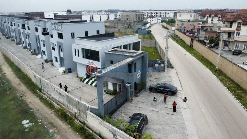 4 bedroom terrace duplex at orchid lekki - 6 4 bedroom Terraced Duplex For Sale De Castle Max Orchid Lekki Lekki Lagos - 6