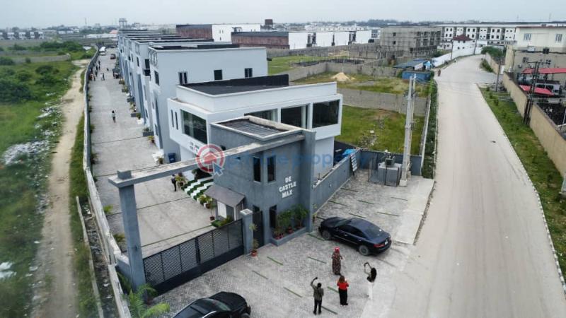 4 bedroom terrace duplex at orchid lekki - 9 4 bedroom Terraced Duplex For Sale De Castle Max Orchid Lekki Lekki Lagos - 9