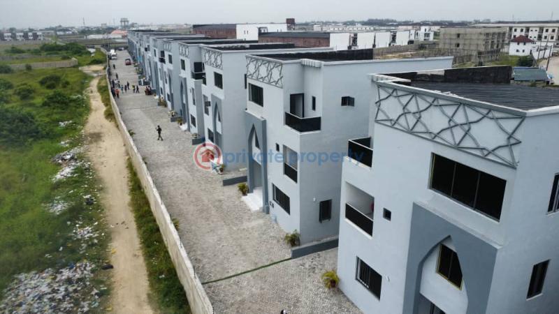 4 bedroom Terraced Duplex For Sale Lekki Lagos - 2