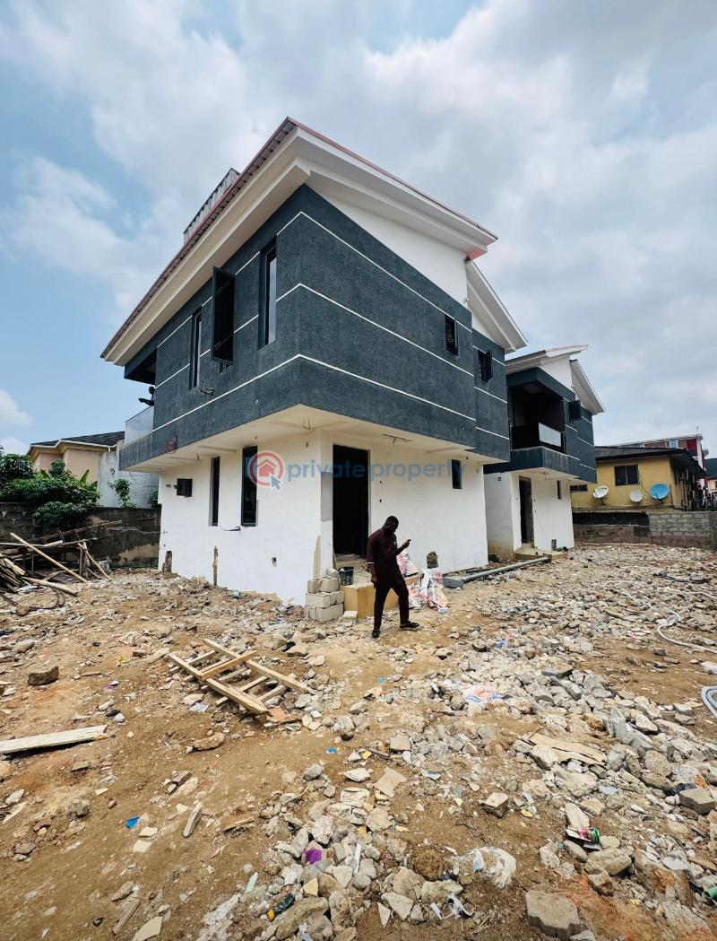 4 bedroom Terraced Duplex For Sale Off Ogunlana Surulere Adelabu Surulere Lagos - 0