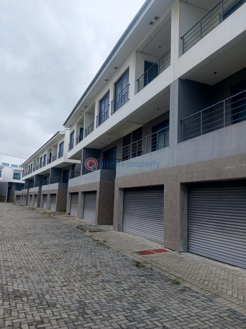4 bedroom Terrace For Sale Twinlake Estate, Chevron Chevron Drive Lekki Lagos - 0