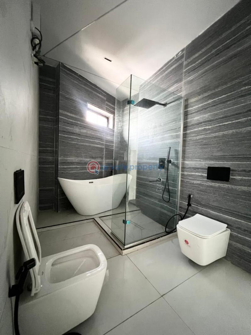4 bedroom Terraced Duplex For Sale Osapa London Lekki Lagos - 19
