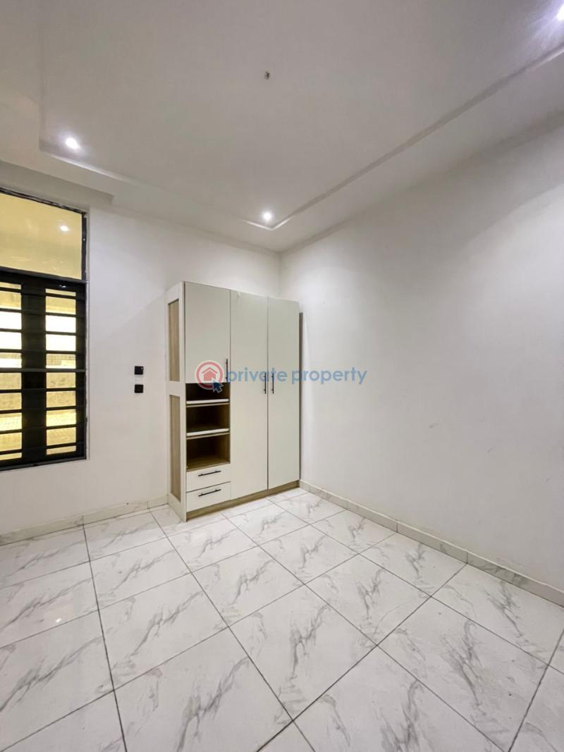 4 bedroom Terraced Duplex For Sale Ologolo Lekki Lagos - 13