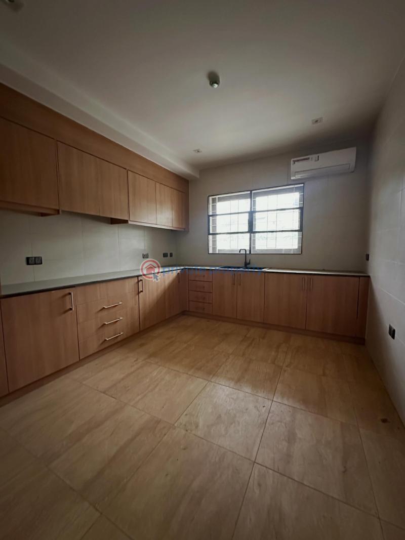 4 bedroom Terraced Duplex For Sale Wuse II Abuja Phase 1  - 4