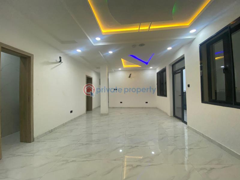 4 bedroom Terraced Duplex For Sale Thomas Estate Along Lekki Expressway Lagos - 2