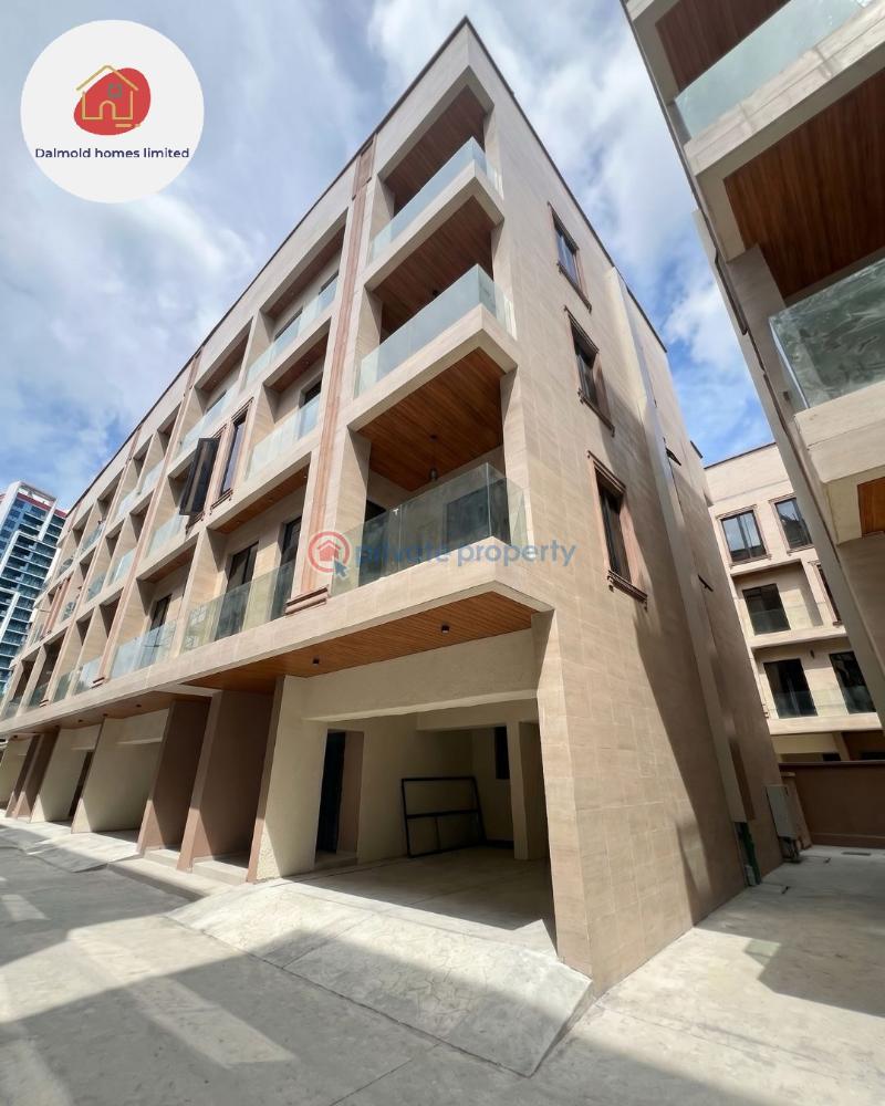 4 bedroom Terraced Duplex For Sale Old Ikoyi Lagos - 5