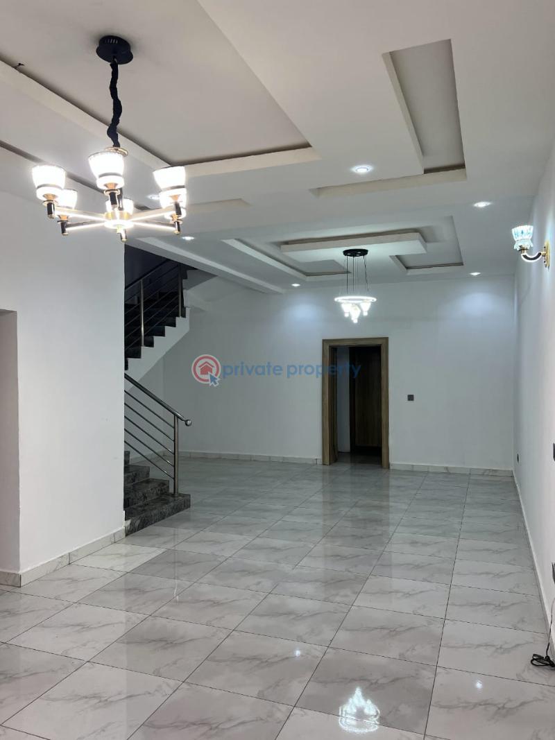 4 bedroom Terraced Duplex For Rent Guzape Main Guzape Abuja Phase 1  - 2