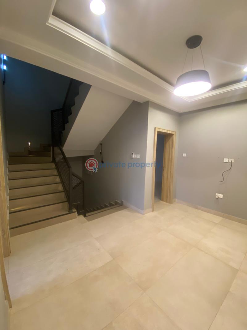 4 bedroom House For Rent Guzape Main Guzape Abuja Phase 1  - 12