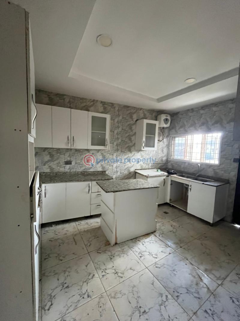 4 bedroom Terraced Duplex For Rent Guzape Main Guzape Abuja Phase 1  - 2