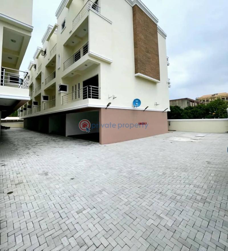 4 bedroom Terraced Duplex For Rent Old Ikoyi Lagos - 3
