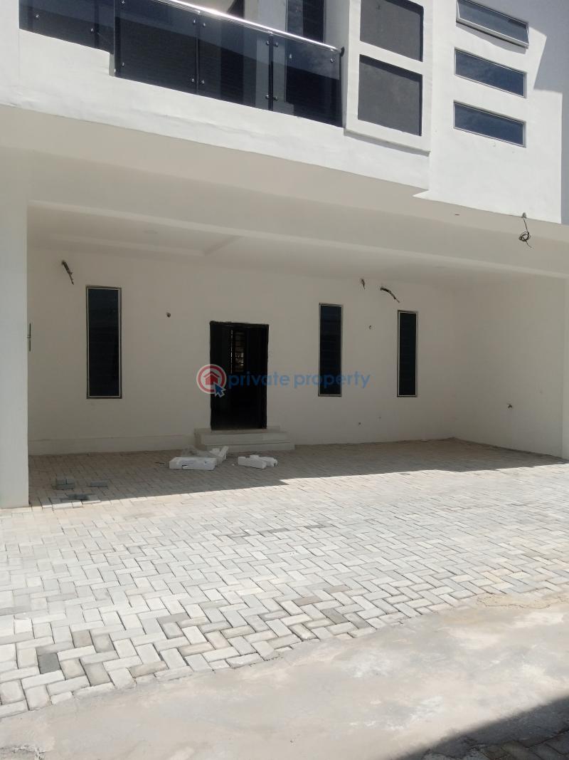 4 bedroom Terrace For Sale West Bridge 2 Est Lafiaji Lekki Lagos - 2
