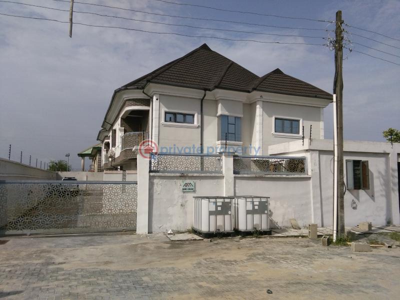 4 bedroom Terrace For Sale New Road Alpha Beach Lekki Lagos - 6