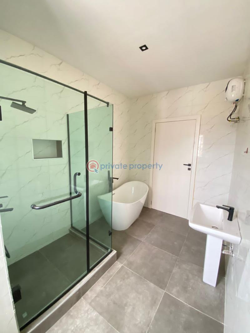 4 bedroom terrace duplex for sale - 15 5 bedroom Terraced Duplex For Sale Lekki, Lagos Lekki Phase 1 Lagos - 15