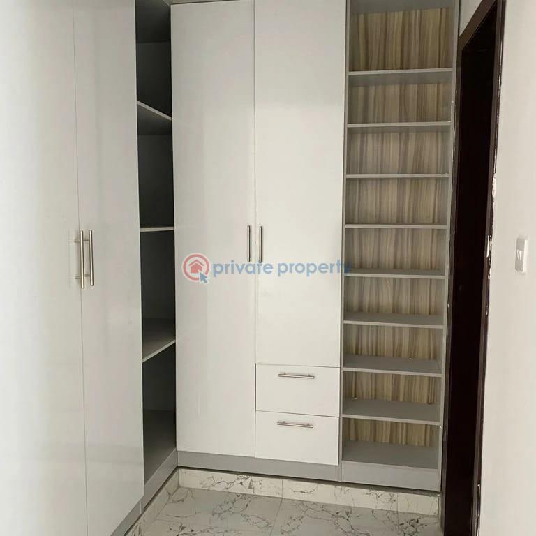 4 bedroom Terrace For Sale Along Ago Palace Lommond Garden Phase 1 Okota Ago Palace Isolo Lagos - 8