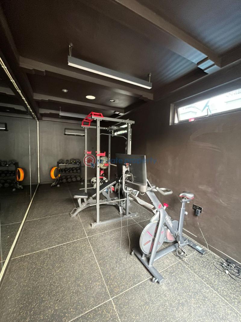 4 bedroom Terraced Duplex For Sale Banana Island Ikoyi Lagos - 19