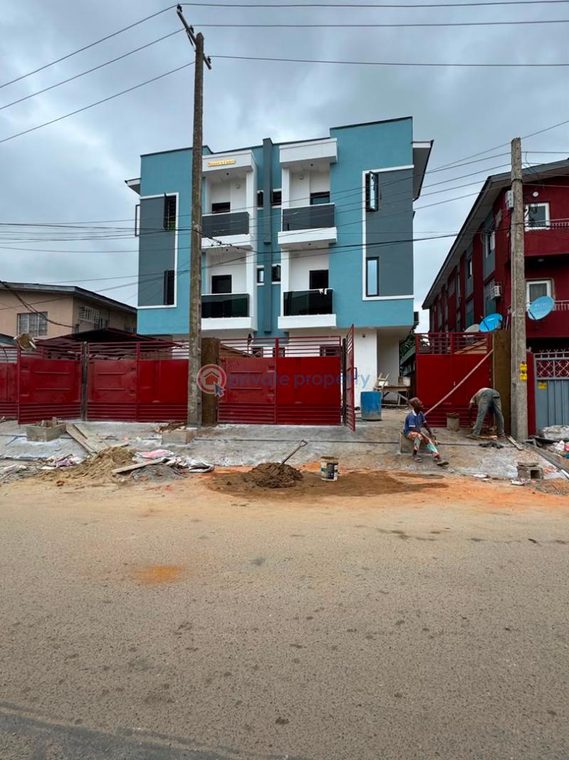 4 bedroom Terraced Duplex For Sale Gbagada Lagos - 0