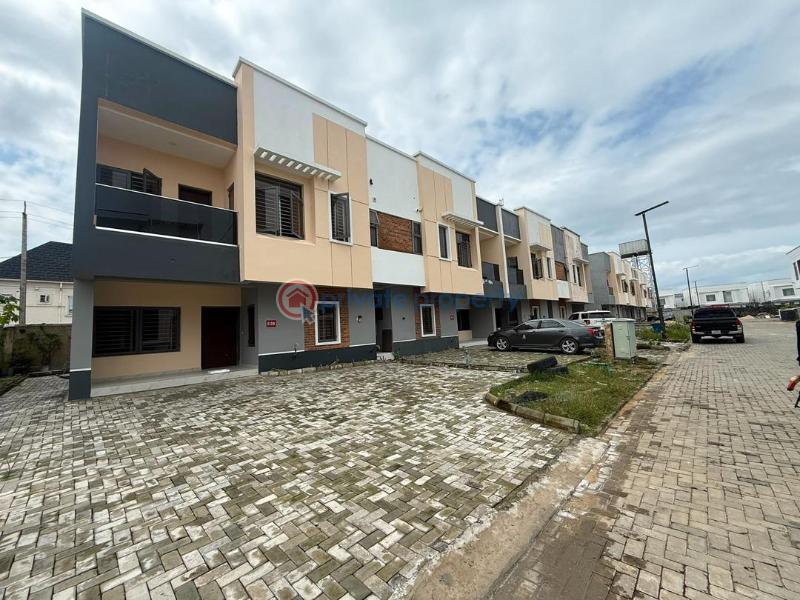 4 bedroom Terraced Duplex For Sale Lekki Lagos - 1