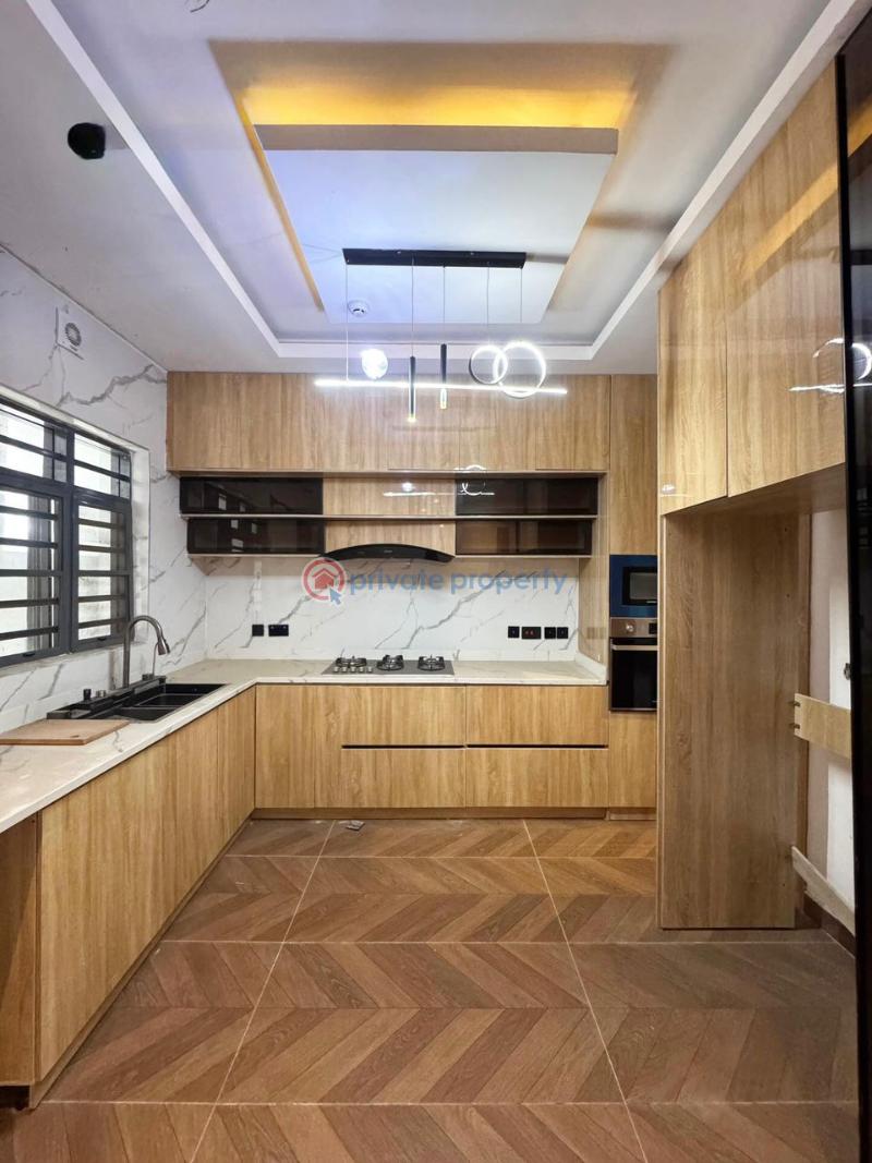 4 bedroom House For Rent Lekki Phase 1 Lagos - 4