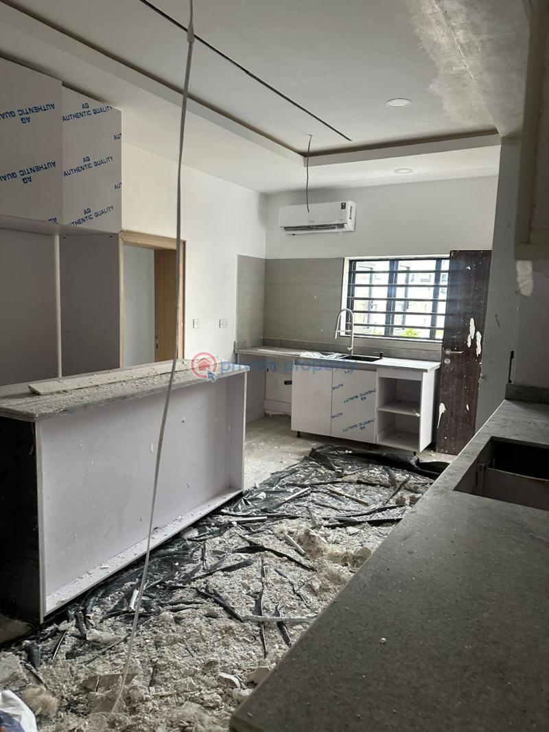 4 bedroom House For Sale Lekki Phase 1 Lagos - 12