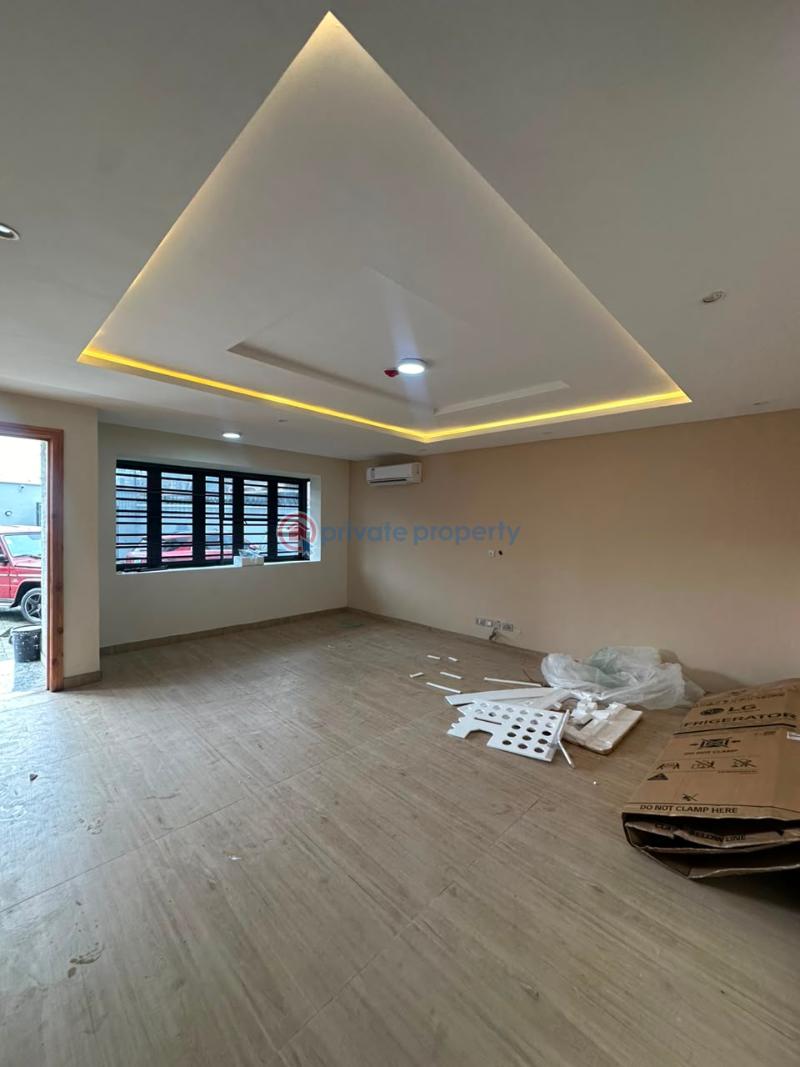 4 bedroom Terraced Duplex For Sale Lekki Phase 1 Lagos - 2