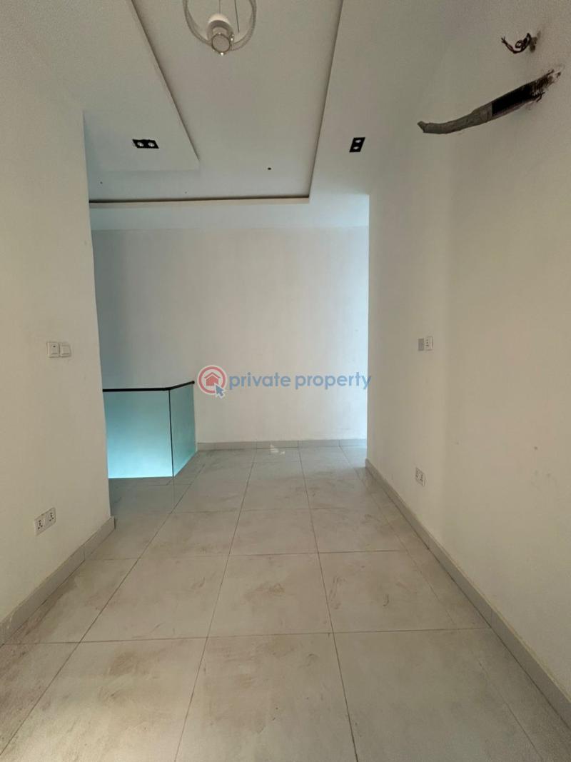 4 bedroom Terrace For Sale Ikota Lekki Lagos - 15