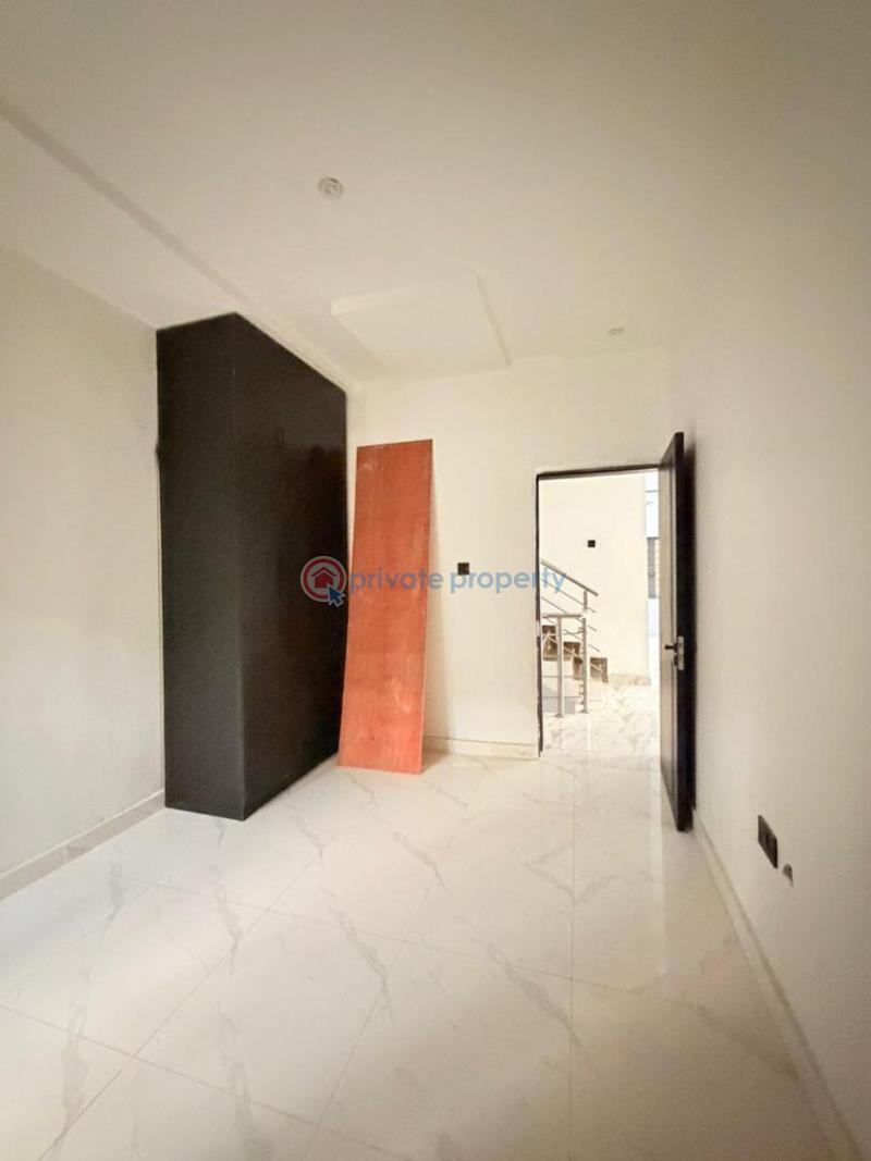 5 bedroom Semi detached Duplex For Sale Magodo GRA Phase 1 Ojodu Lagos - 4