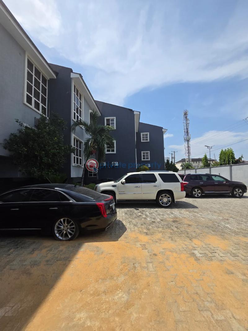 4 bedroom Terraced Duplex For Rent Oniru Victoria Island Lagos - 3