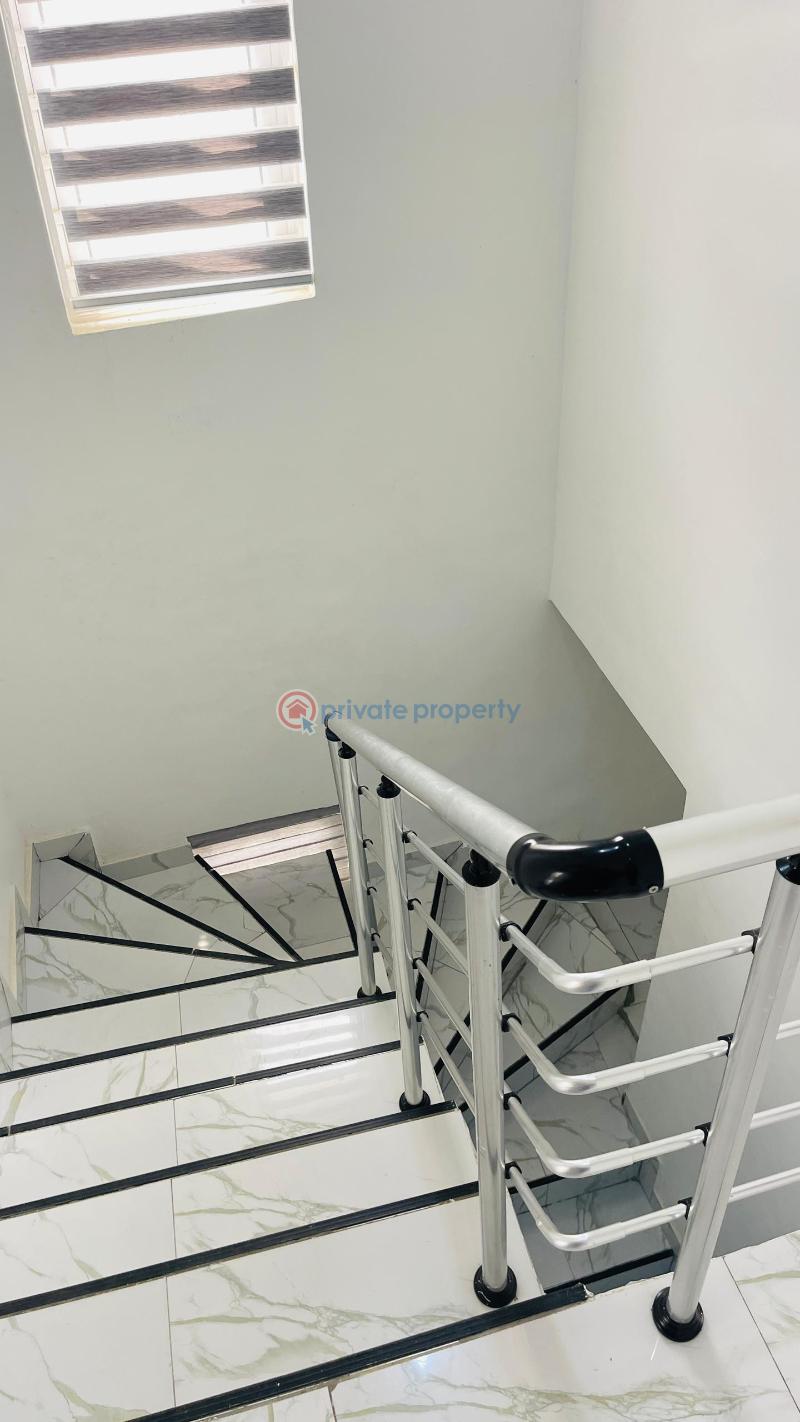 4 bedroom Terraced Duplex For Sale Ikate Elegushi Lekki Lagos - 18