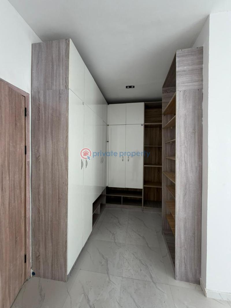 4 bedroom Terraced Duplex For Sale Ikota Lekki Lagos - 3