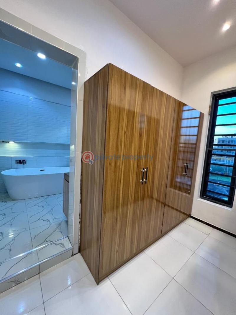 4 bedroom Terraced Duplex For Rent Lekki 1 Lekki Phase 1 Lagos - 14