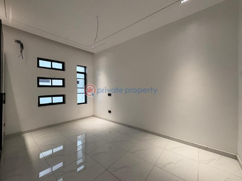 4 bedroom Flat & Apartment For Sale Osapa Lekki Lagos - 8