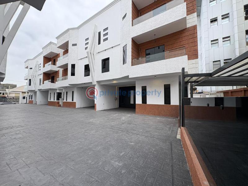 4 bedroom Flat & Apartment For Sale Osapa Lekki Lagos - 10