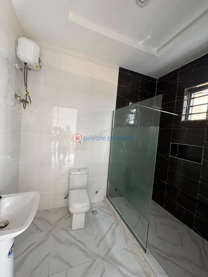 5 bedroom House For Sale Abraham Adesanya Ajah Lagos - 5