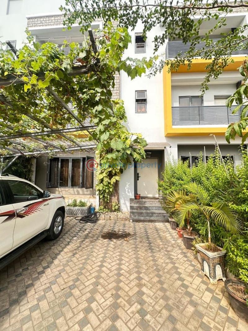 4 bedroom Terraced Duplex For Sale Wuye Abuja Phase 2 