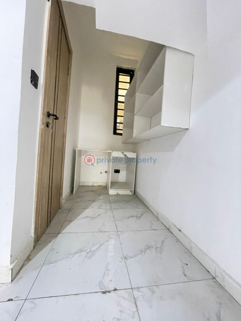 4 bedroom Terraced Duplex For Sale Ologolo Lekki Lagos - 15