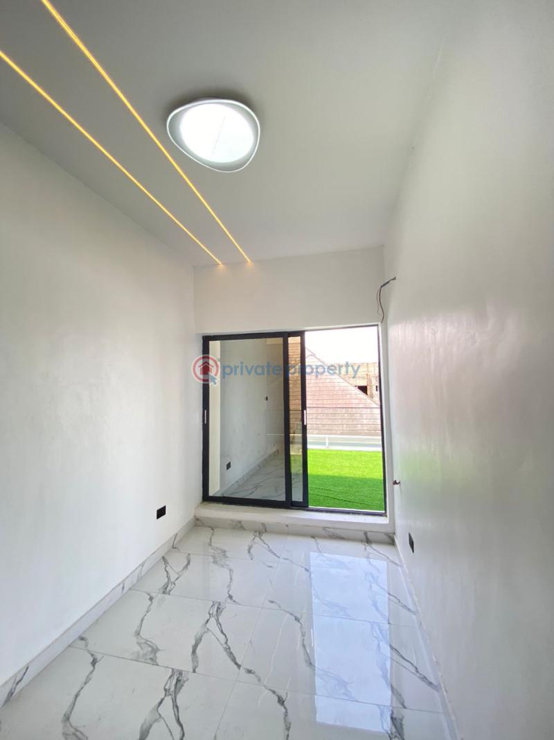 4 bedroom Terraced Duplex For Sale Osapa Lekki Lagos - 0