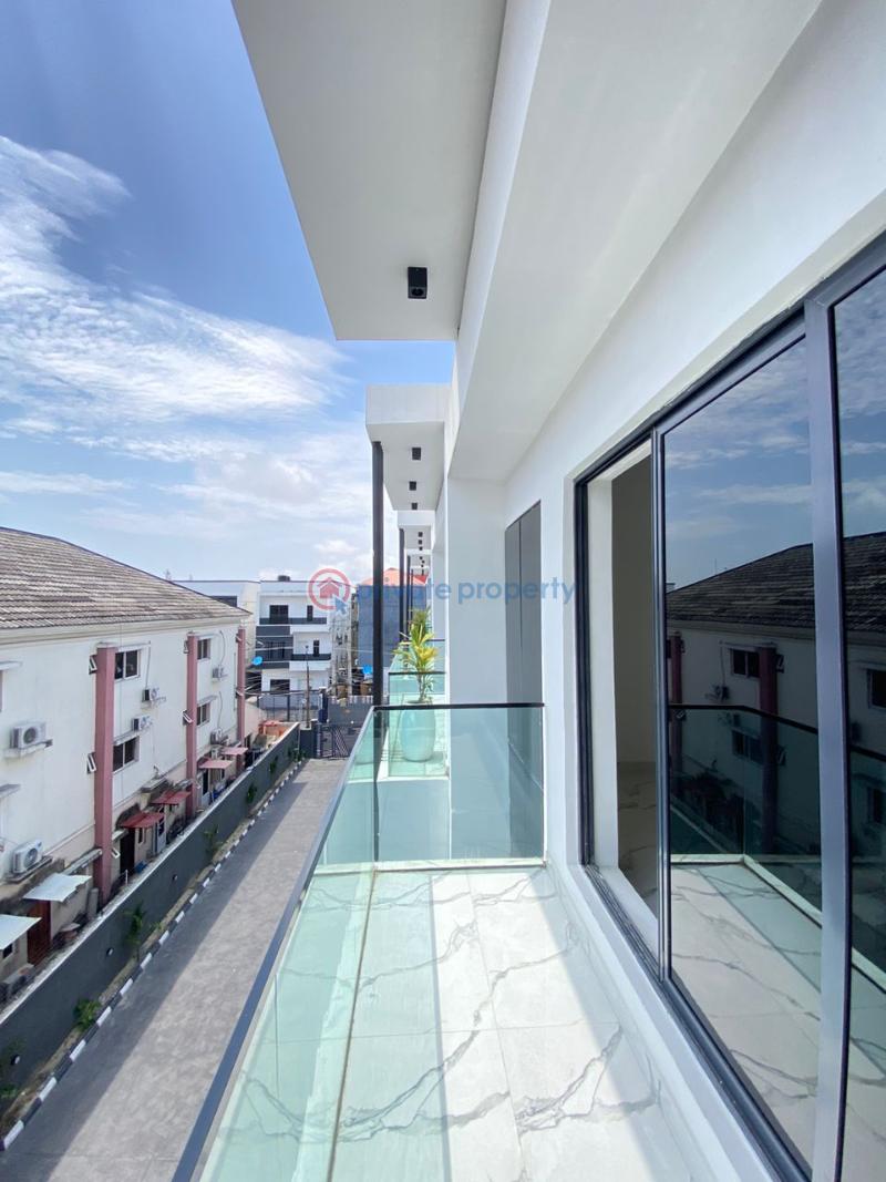 4 bedroom Terraced Duplex For Sale Osapa Lekki Lagos - 3