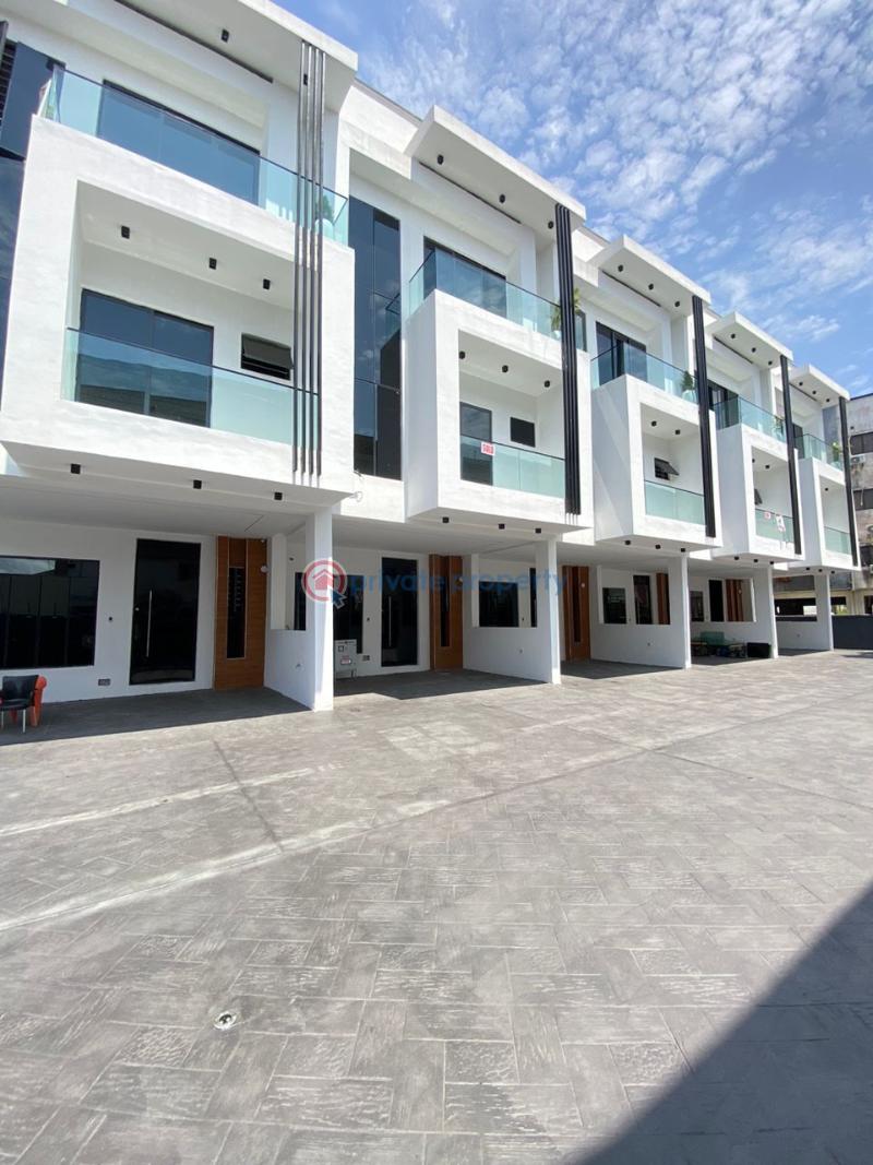 4 bedroom Terraced Duplex For Sale Osapa Lekki Lagos - 17