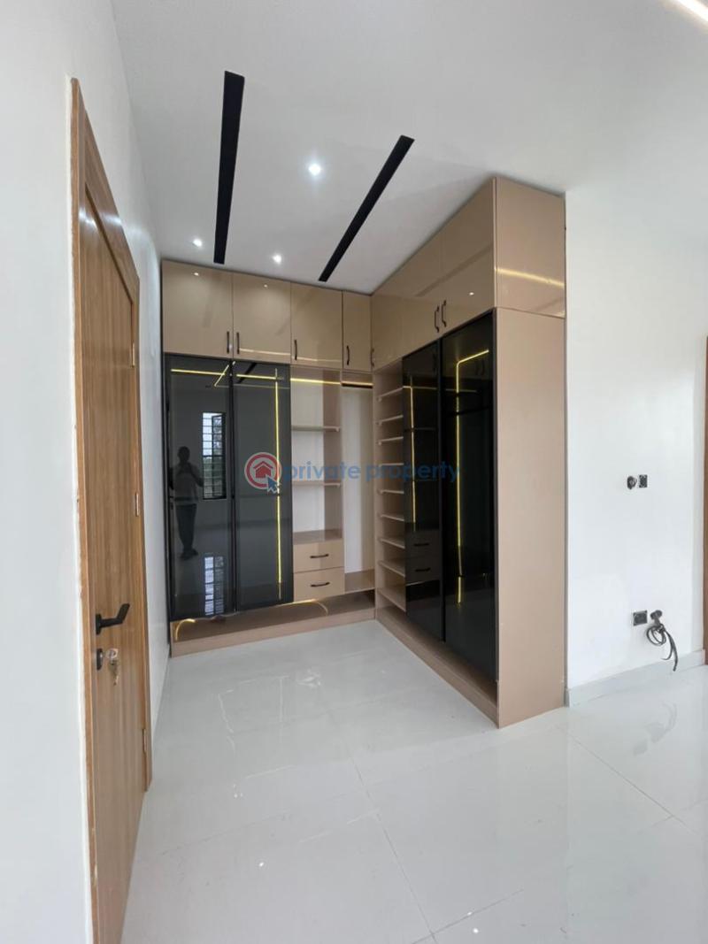 4 bedroom Terraced Duplex For Sale Ikota Lekki Lagos - 14