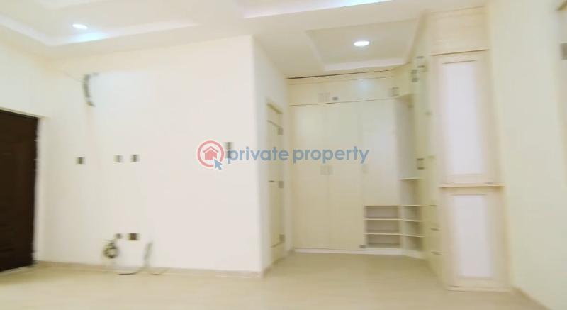 4 bedroom Terrace For Sale Mobil Road, Empire Terrace Ilaje Ajah Lagos - 9