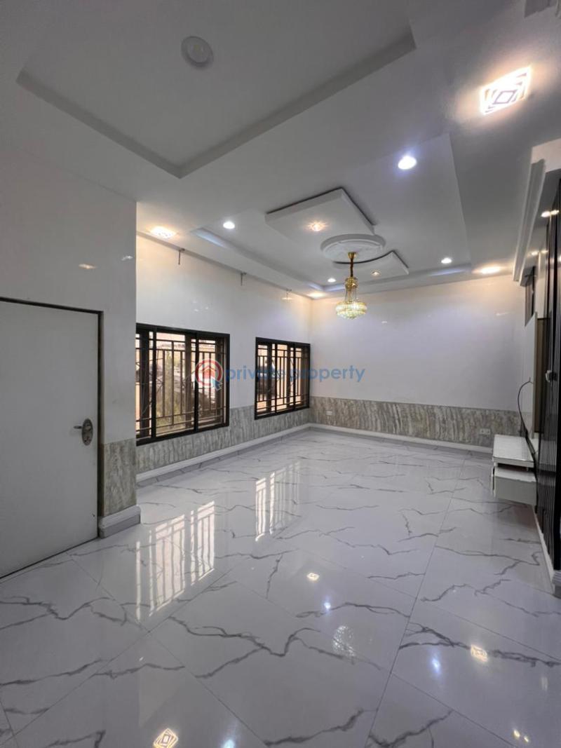 4 bedroom Terraced Duplex For Sale Gaduwa Abuja Phase 2  - 2
