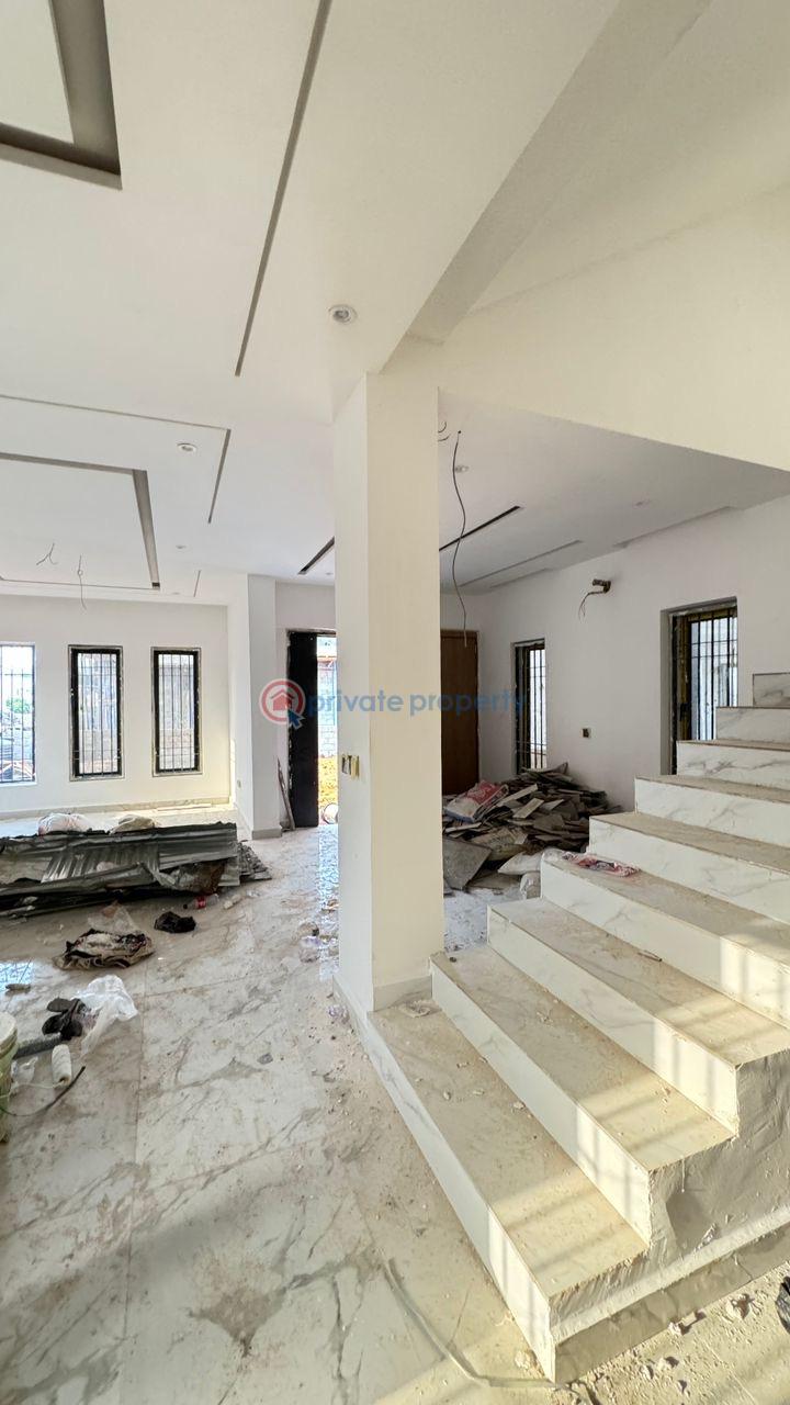 4 bedroom Duplex For Sale Jahi Abuja Phase 2  - 6