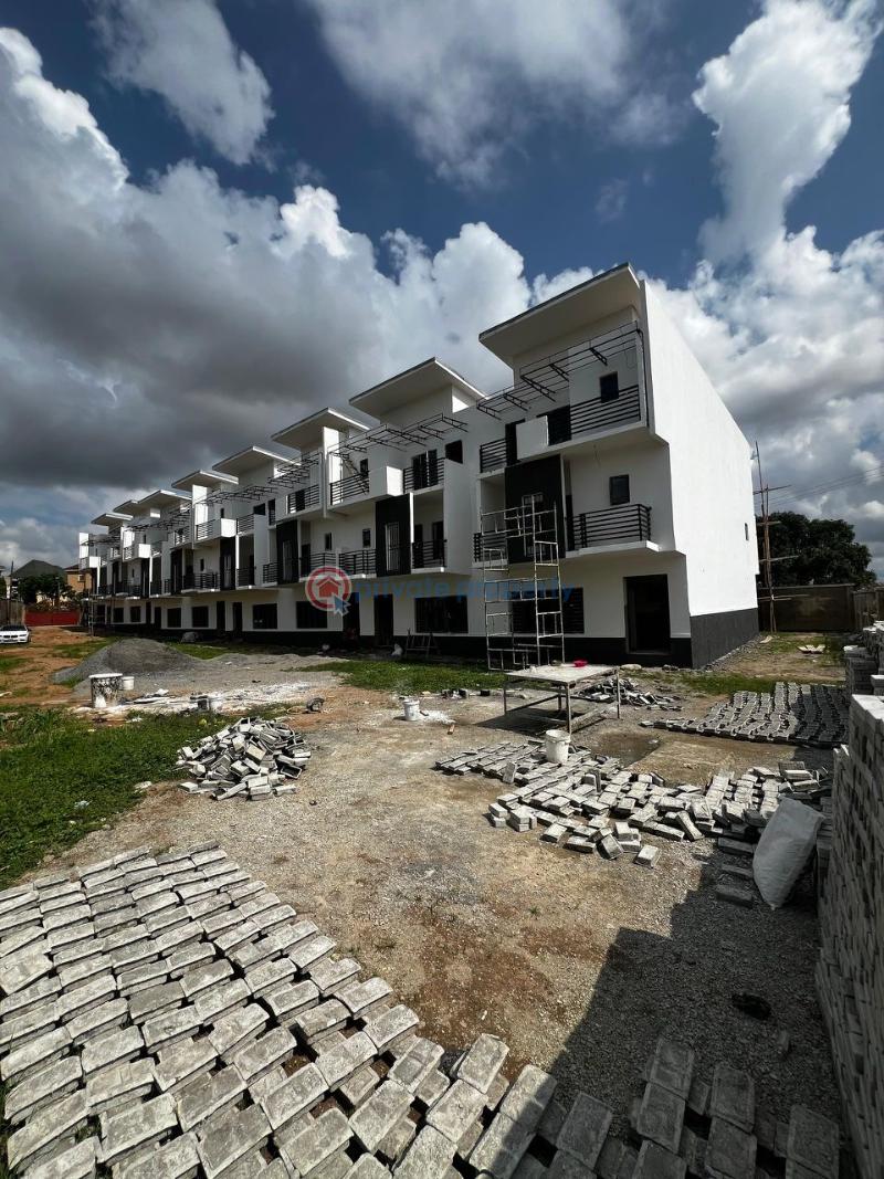 4 bedroom terrace duplex - 1 4 bedroom Terraced Duplex For Sale Jabi Abuja Phase 2  - 1