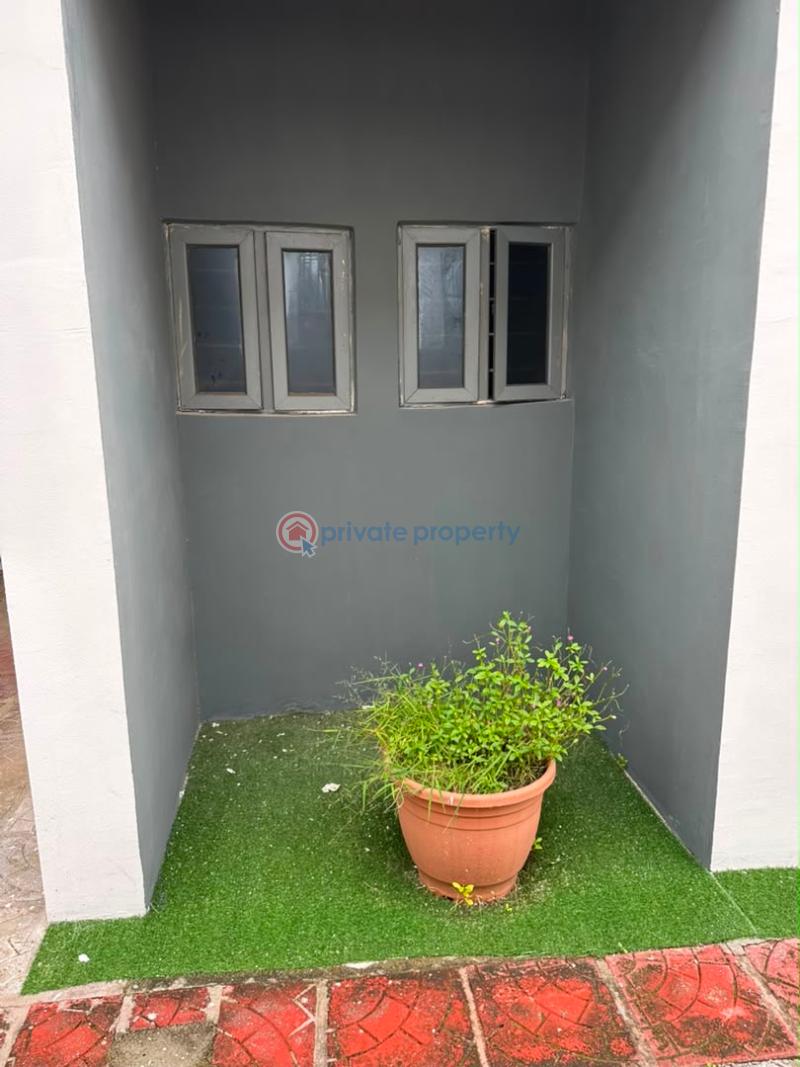 4 bedroom Terraced Duplex For Sale Orchid Road, Lekki Lafiaji Lekki Lagos - 11