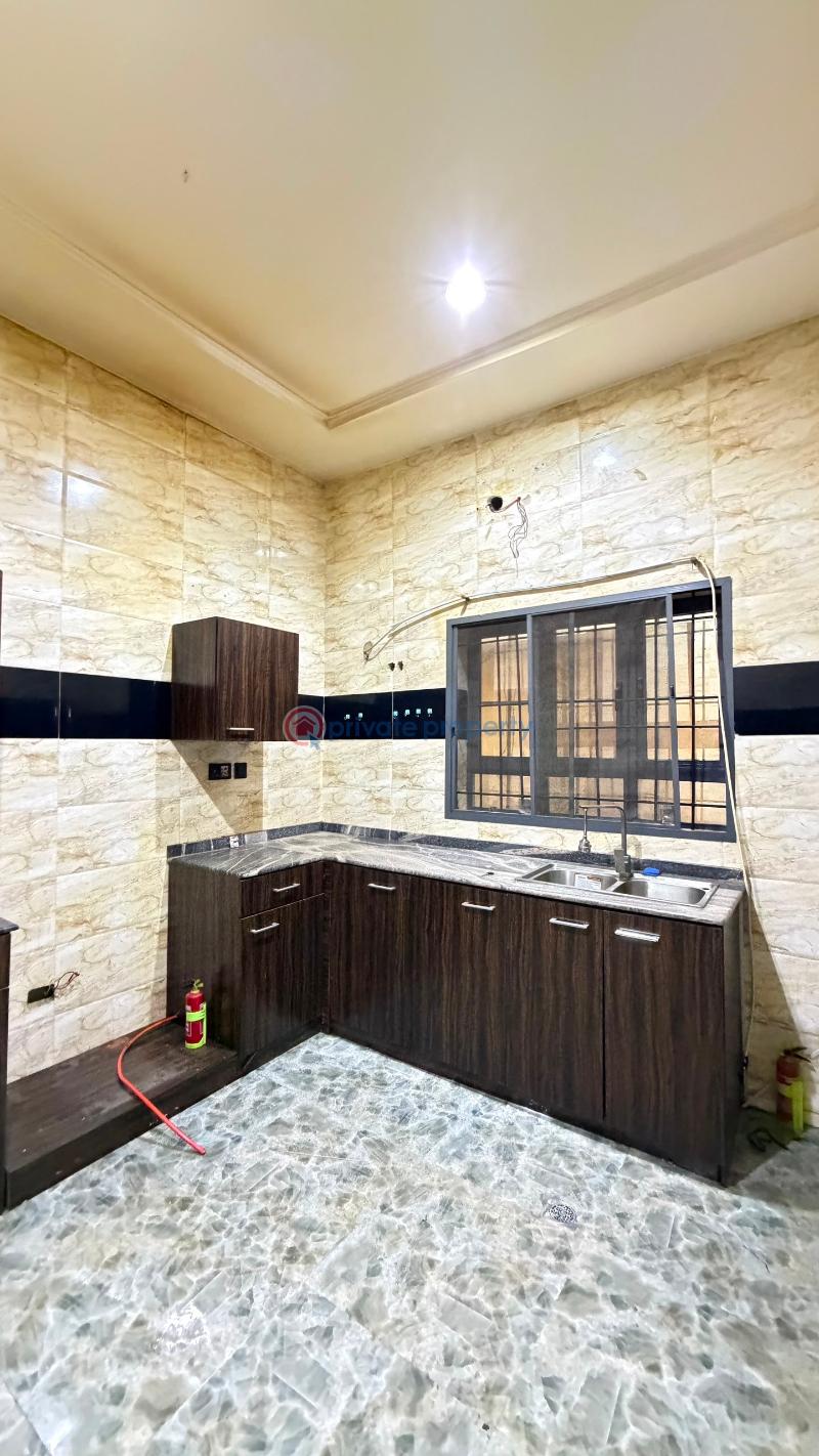 4 bedroom Terraced Duplex For Rent Jahi Abuja Phase 2  - 6