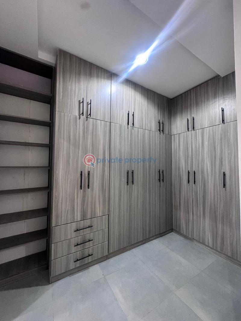 4 bedroom Terraced Duplex For Sale Jahi Abuja Phase 2  - 9