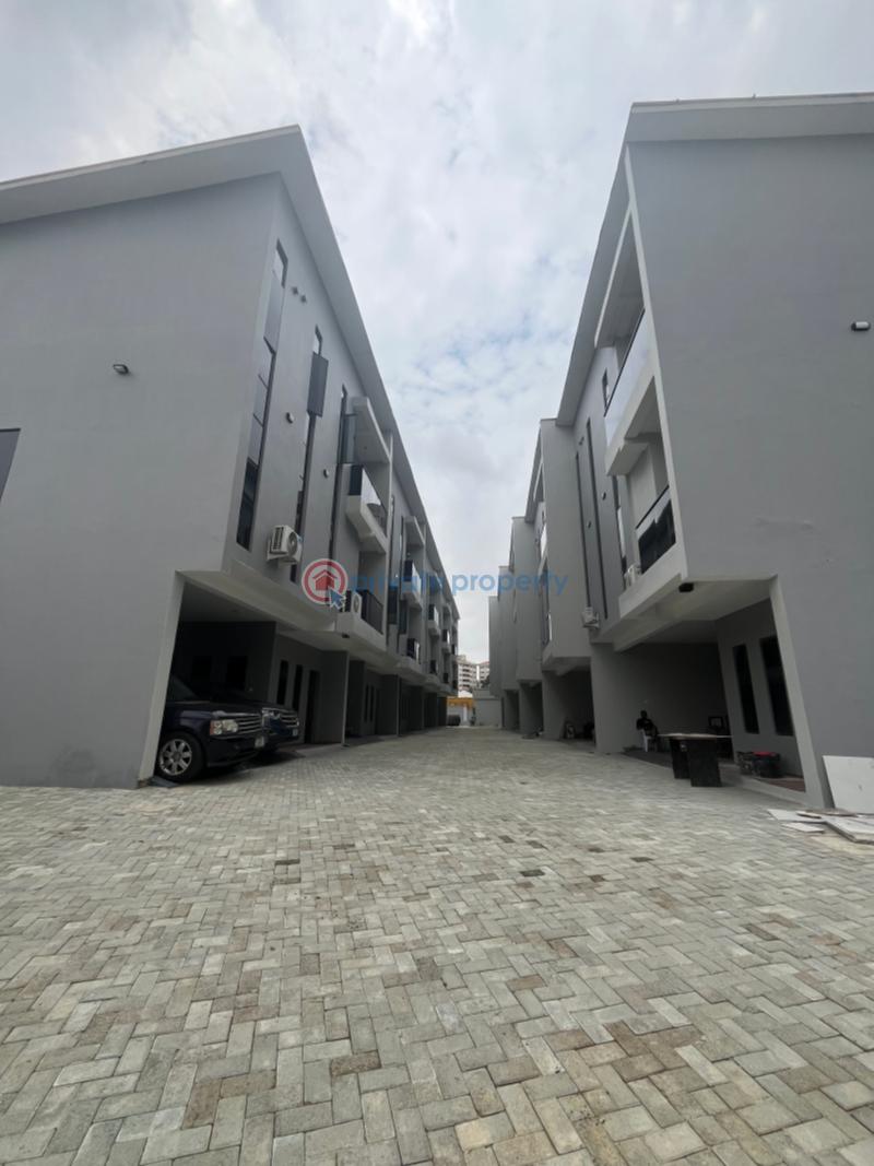 4 bedroom Terrace For Sale Falomo Round About Old Ikoyi Lagos - 3
